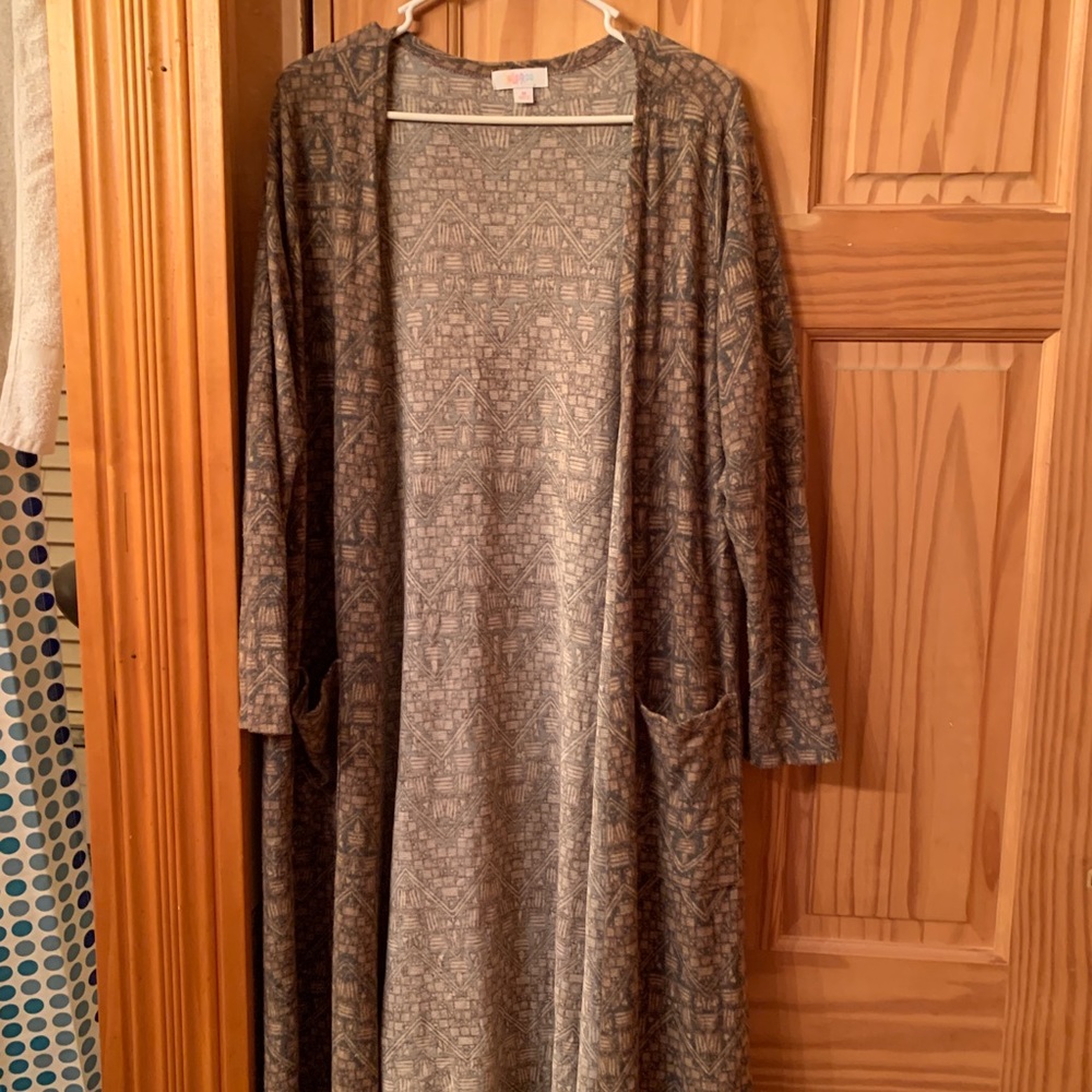 Lularoe Aztec brown and tan Sarah, size medium